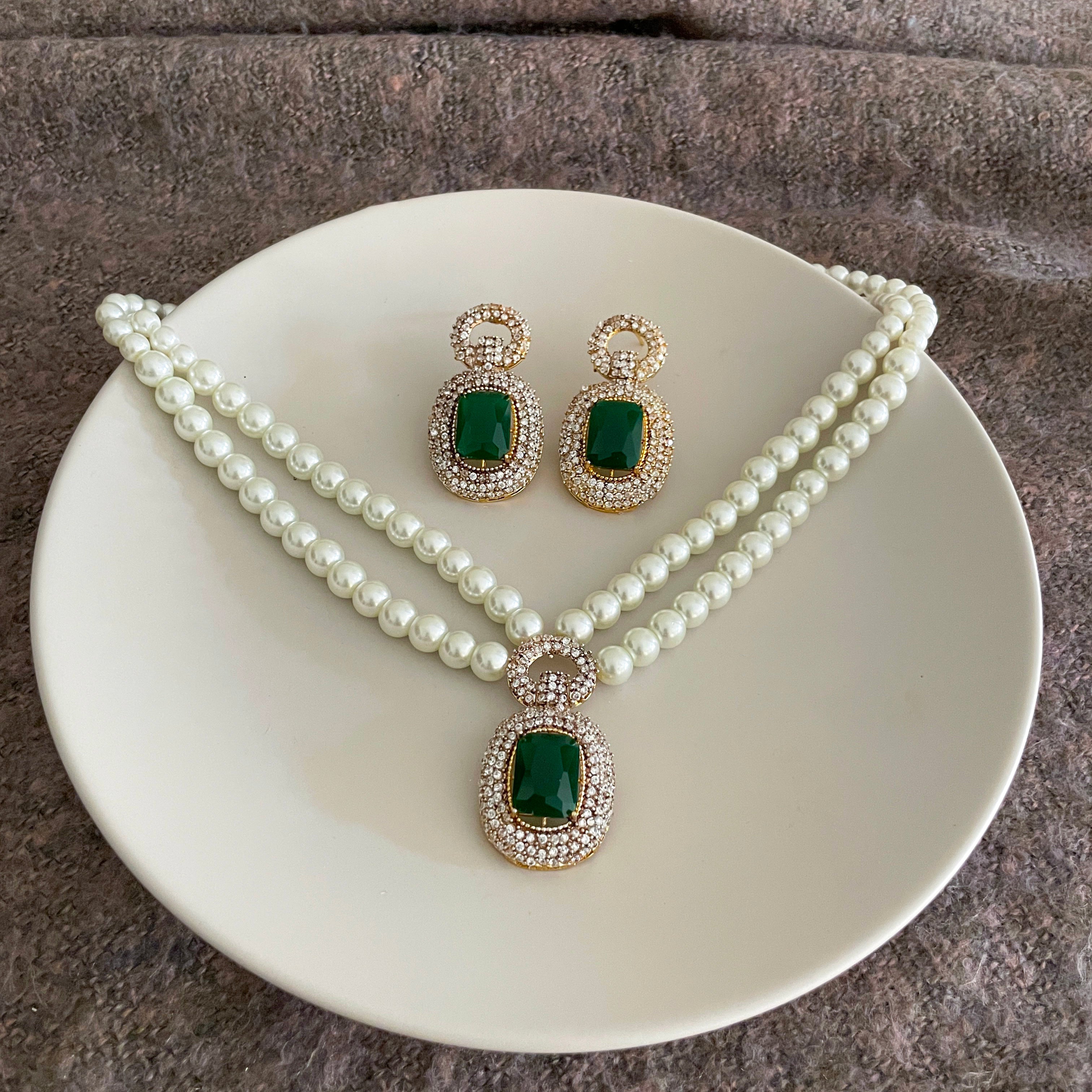 Dur e Husun Necklace Set – S-52